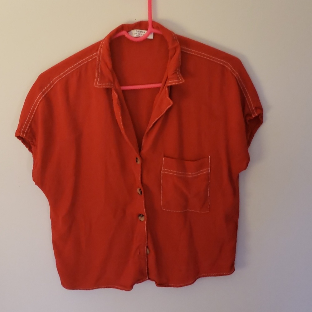 Loose Cropped Button Up